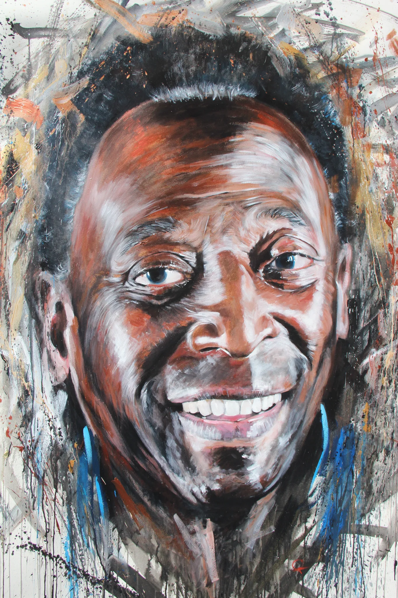 Paul Kenton’s loose, expressive portrait painting of Pelé smiling, in warm browns and creams with flicks of blue